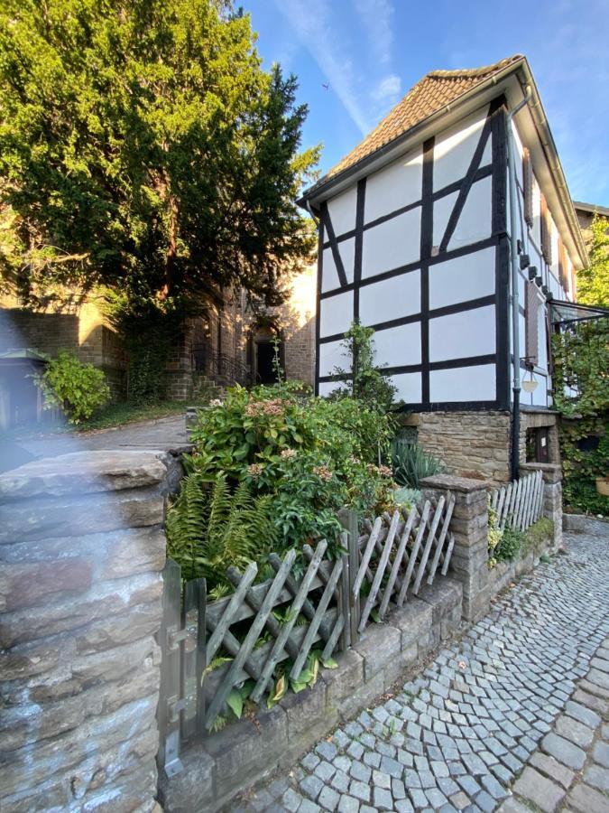 Charmantes Ferienhaus „Am Stift“ In Zentraler Lage Herdecke Exteriör bild